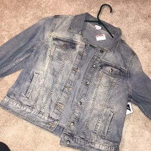 Light wash jean jacket